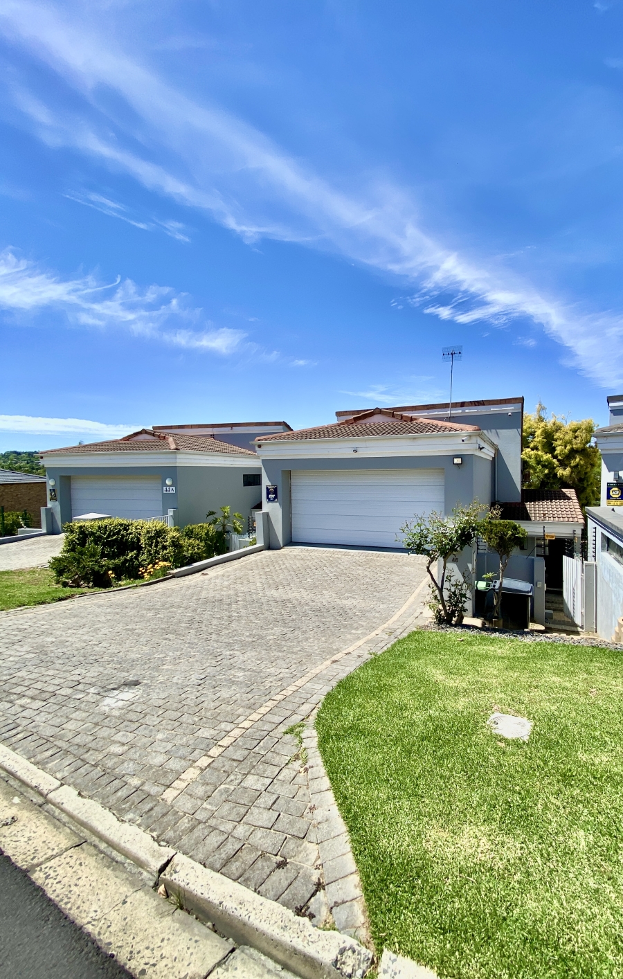 3 Bedroom Property for Sale in Door De Kraal Western Cape